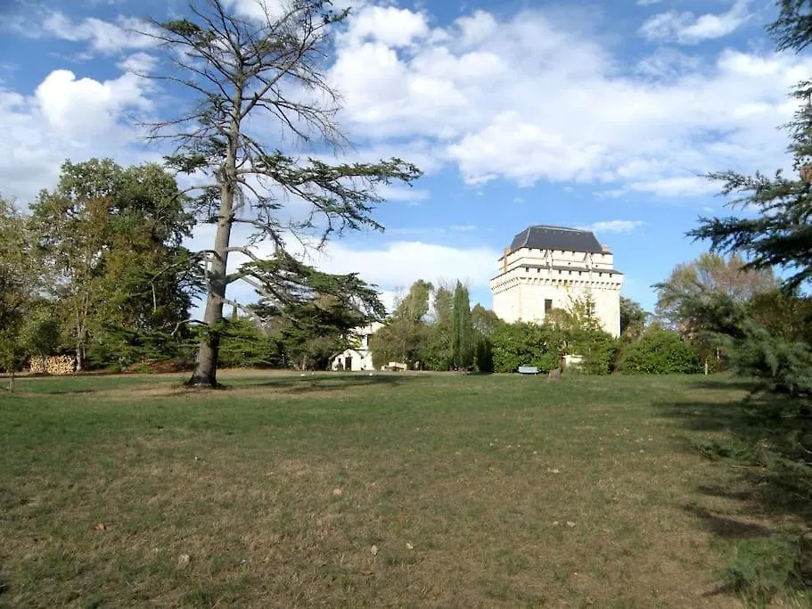 Chateau Dehes Gazaupouy 1 Chambre D'Hote Et 1 Gite