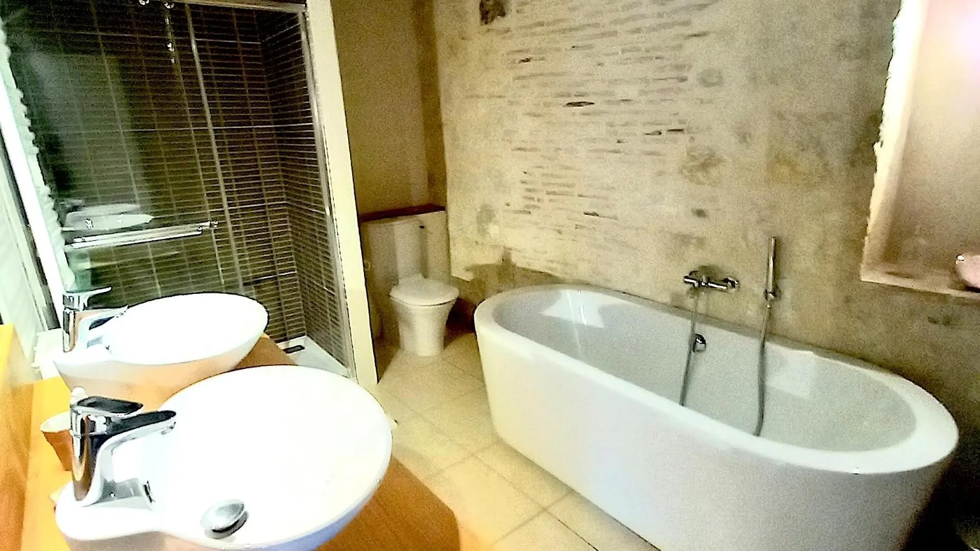 Hébergement de vacances Chateau Dehes Gazaupouy 1 Chambre D'Hote Et 1 Gite France